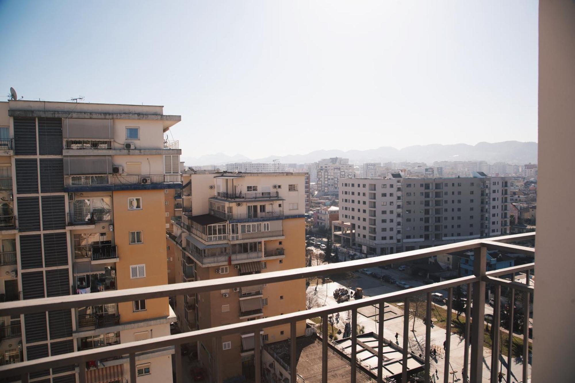 Park View Apartment Tirana Bagian luar foto